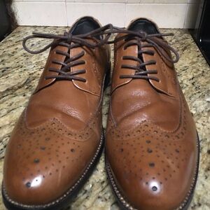Brown Leather Oxford Wingtip Shoes